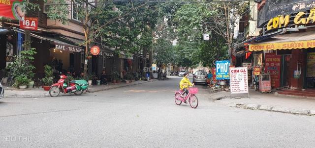 Bán gấp nhà phố Phùng Hưng, cạnh viện 103, S: 65m2*5 tầng, lòng đường, vỉa hè, KD đỉnh, có 7.5 tỷ