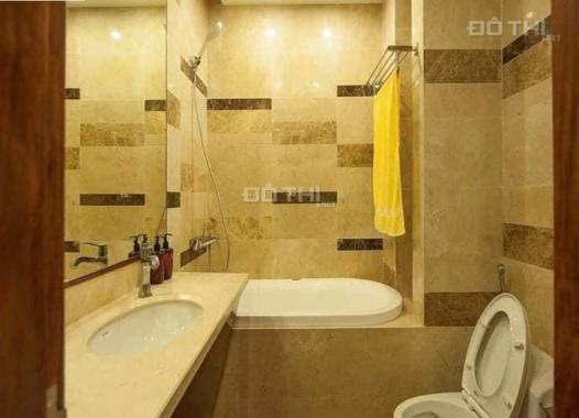 Bán nhà mặt phố Văn Cao, 65m2, 5 tầng, ôtô đỗ cửa, giá 7.9 tỷ