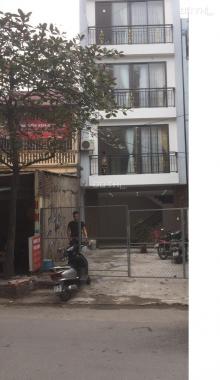 Cho thuê: 30tr/tháng, cho thuê nhà mới xây ở 612 Lạc Long Quân 5.5 tầng, sân 30m2 làm studio ảnh