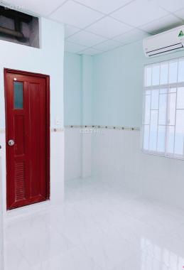 Cho thuê phòng mới có máy lạnh tại hẻm 290 Lý Thái Tổ, Q3, giá 3,4tr/tháng, LH Ms Hiền