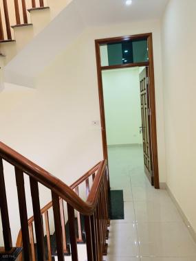 Bán nhà LK Văn La - Hà Đông, kd sầm uất, oto vào nhà, nhà đẹp, 47m2, xây 5T, giá 4,2 tỷ, 0916701128