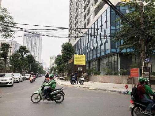 Cho thuê sàn thương mại tầng 1 tầng 2 tầng 3 90 Nguyễn Tuân có thể cắt nhỏ theo yêu cầu