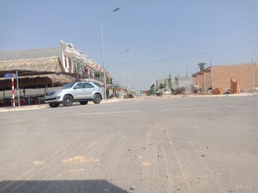 Cần bán đất MT Võ Thị Sáu, Tân Uyên chỉ TT 375 triệu