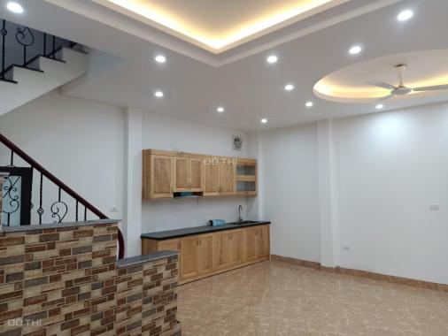 CC bán nhà phố chợ Hà Đông (37m2 x 4T) chỉ còn có 3,6 tỷ, hướng TB