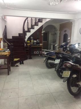 Bán gấp nhà phân lô ô tô tránh ngõ 325 Kim Ngưu 42m2, 5 tầng, giá chỉ 4.7 tỷ