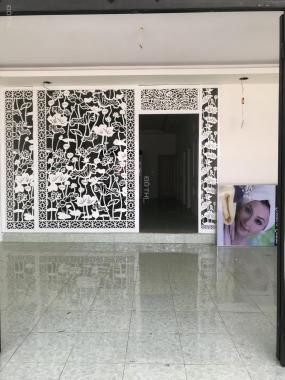 Cho thuê mặt tiền tại đường Phùng Hưng, Xã Tam Phước, Biên Hòa, Đồng Nai, DT 200m2. Giá 25 tr/th