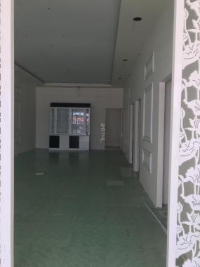 Cho thuê mặt tiền tại đường Phùng Hưng, Xã Tam Phước, Biên Hòa, Đồng Nai, DT 200m2. Giá 25 tr/th