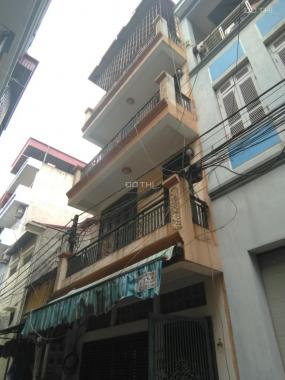 Bán nhà riêng tại Phường Thượng Thanh, Long Biên, Hà Nội, diện tích 30m2, giá 2.2 tỷ