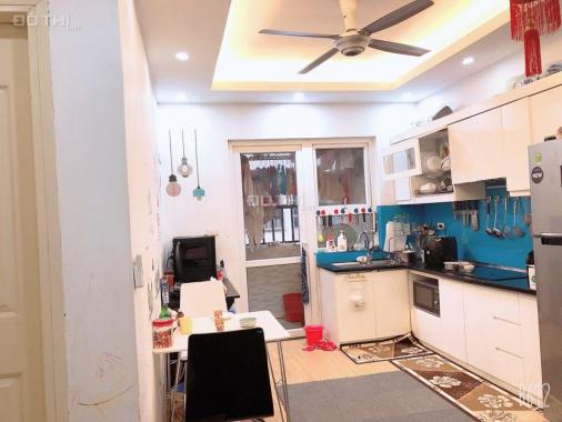 Chính chủ bán căn hộ căn góc tầng 23 tòa HH1 Linh Đàm 2PN, 2WC đủ nội thất giá 950 triệu