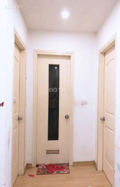 Chính chủ bán căn hộ căn góc tầng 23 tòa HH1 Linh Đàm 2PN, 2WC đủ nội thất giá 950 triệu