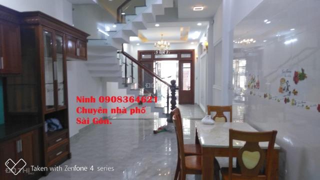 Bán nhà quận Tân Bình, mặt tiền Trường Chinh, ngang khủng gần 6m.