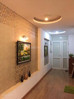 Cho thuê căn hộ tại phố Trung Liệt, Phường Trung Liệt, Đống Đa, Hà Nội, DT 80m2