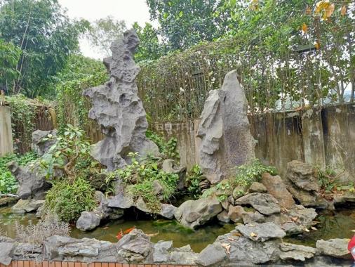Bán biệt thự nhà vườn có sẵn khuôn viên tuyệt đẹp nằm giữa lòng khu đô thị vệ tinh Hòa Lạc