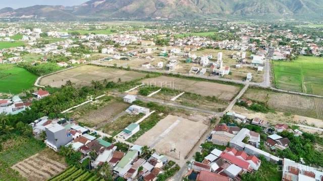 Cần bán lô đất thổ cư đường 16m ngay Phú Ân Nam 2, Diên An chỉ 740 tr