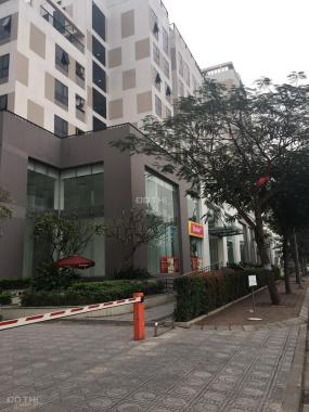 Bán căn hộ 2PN rộng 60m2 KĐT Việt Hưng, tòa nhà 8 tầng có thang máy, nhà mới tự do thiết kế
