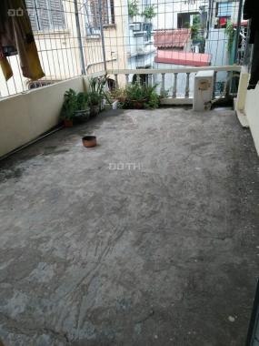 Bán nhà Trương Định, phân khúc cực hiếm, ngõ xe ba gác, 26m2, 3 tầng, chỉ 2.05 tỷ