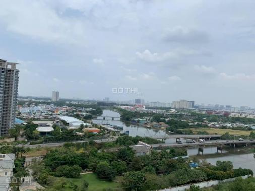 Bán gấp căn hộ Saigon South 2PN giá cực tốt 2.4 tỷ view sông cực đẹp. LH: 0919243192
