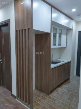 Cho thuê căn hộ nội thất cơ bản 11 tr/tháng, 90m2