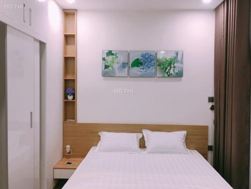 0975897169 cho thuê căn studio 28m2, nội thất cơ bản, giá 6.5 tr/th tại Vinhomes Green Bay Mễ Trì