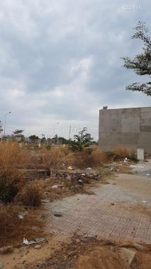 Bán đất tại đường ĐT 742, Xã Phú Chánh, Tân Uyên, Bình Dương diện tích 64m2 giá 600 triệu