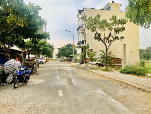 Bán đất đường Lê Thị Riêng sau kho bạc nhà nước 4.5x13.6m, sổ hồng riêng