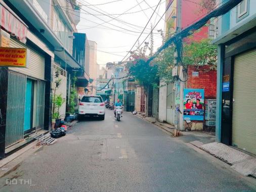Bán nhà đúc 1 lầu đường Lê Thị Hà 88m2, cách chợ Hóc Môn 500m, đường ô tô đậu trước nhà
