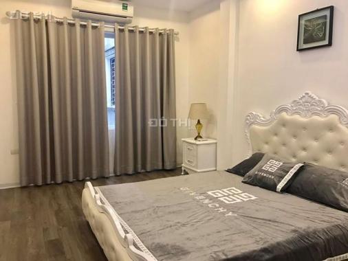 Nhà cực đẹp, ở luôn, phố Vip Tôn Đức Thắng, Cát Linh, 68m2 x 4T, 8 tỷ, 0982.830.115