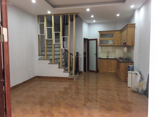 Bán nhà Đại Mỗ, 4 tầng, 31m2, 2.42 tỷ, có chỗ để xe ôtô