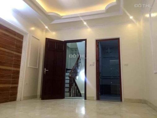 Bán nhà Bồ Đề, Long Biên, cực đẹp! Nhà mới toanh, 32m2, 4 tầng, LH 0902186156