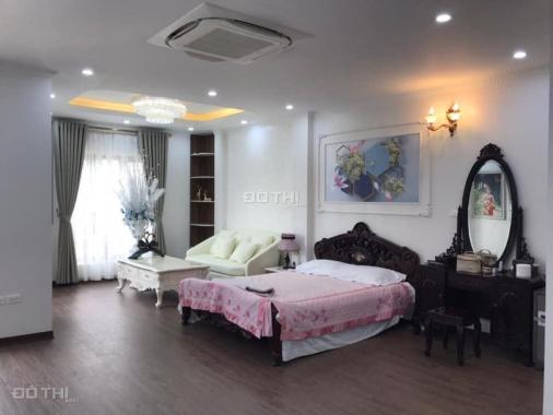 Siêu hiếm, bán nhà phố Xã Đàn, DT 67m2, thang máy, kinh doanh, ô tô tránh, LH 0972932251