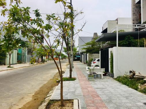 Bán đất đường 7m5 Diệp Minh Châu sau lưng trường mầm non Chú Ếch Con và sát ngã tư, giá bỏ cọc