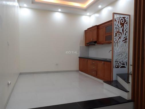 Nhà 4 tầng Vạn Phúc - Hà Đông, DT 40m2, hướng Đông Nam, giá bán 2.85 tỷ. LH 0984672007