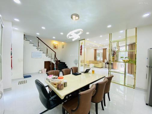 Căn góc Mega Residence Khang Điền 170m2 - full nội thất cao cấp - nhà mới đẹp - sân vườn