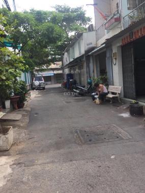 Bán nhà 2MT trước, sau hẻm xe tải đường Huỳnh Thiện Lộc, P. Hoà Thạnh, Q. Tân Phú