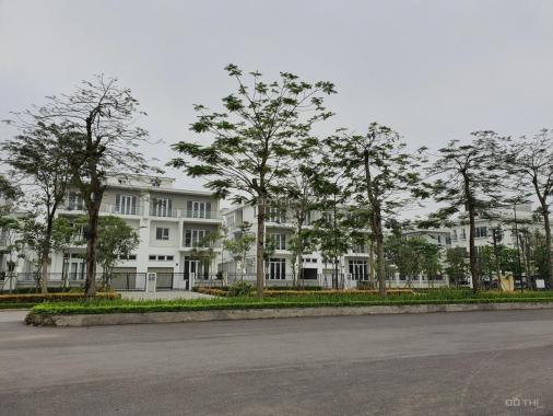 Bán bán thự K1 Ciputra, mặt đường Nguyễn Văn Huyên, vị trí đẹp, 336m2 mặt tiền 12m giá rẻ nhất