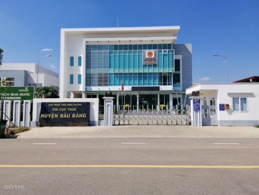Nhà biệt thự liền kề 2 lầu, 1 trệt mặt tiền đường trung tâm hành chính huyện Bàu Bàng, Bình Dương