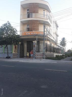 Bán nhà mặt tiền đường Võ Văn Môn, Phường 4, Tân An, gần trường chuyên Long An