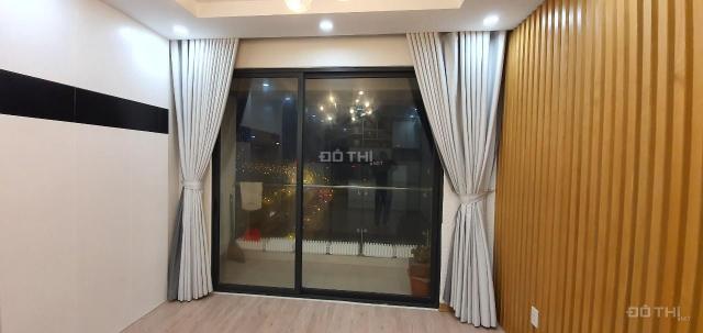 Hot, hàng hiếm 2,7 tỷ bao phí sang tên sổ, 98m2, 3PN, full nội thất ở Mỹ Đình