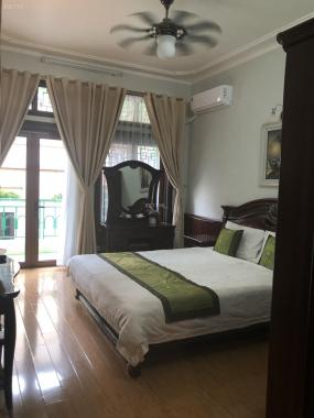 Cho thuê căn hộ tại phố Tạ Quang Bửu, Hà Nội diện tích 80m2, giá 9.5 triệu/tháng
