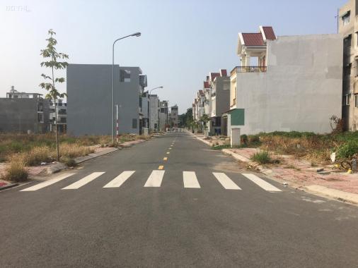 Bán lô đất mặt tiền đường lớn 22m vị trí ngay ngã tư dự án Phú Hồng Thịnh 6