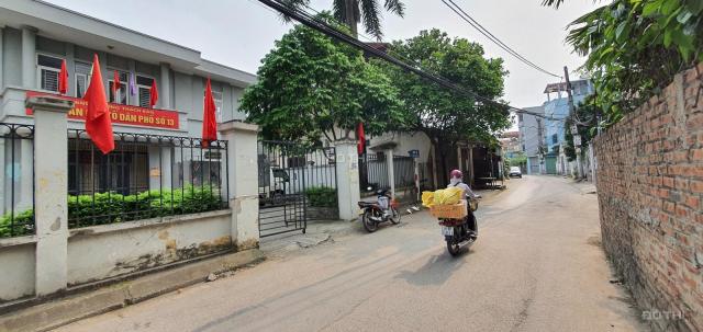 Bán gấp đất ngõ 68 Nguyễn Văn Linh, Thạch Bàn, Long Biên, Hà Nội