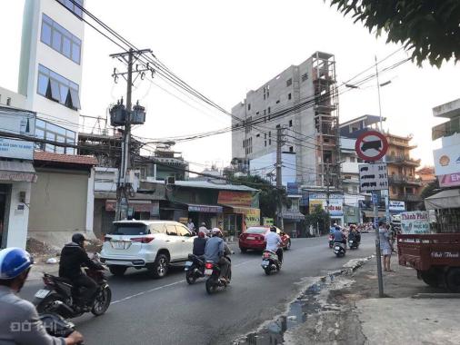 Bán nhà mặt tiền Huỳnh Tấn Phát, giá chỉ bằng nhà trong hẻm, có thang máy, giá hời 7.2 tỷ