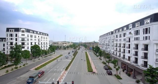 Bán gấp biệt thự - Khu đô thị Văn Phú Hà Đông - 205m2 x 4 tầng, thang máy - Giá 15 tỷ