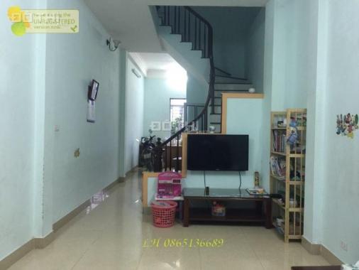 Bán nhà riêng chủ tự xây 42m2, 3T, 3PN, 3VS để lại nội thất Miêu Nha, Tây Mỗ, LH 0865136689