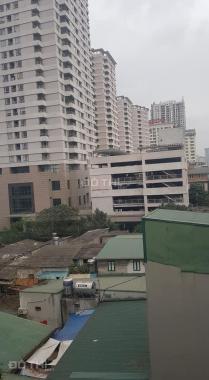 Bán nhà Dịch Vọng, DT 35m2, 5 tầng, mặt tiền 3m, nhà mới chỉ việc ở, giá 3.3 tỷ