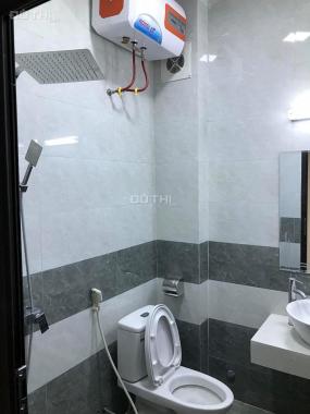 Bán nhà 5 tầng tại Dương Văn Bé. DT 33m2 giá 3.25 tỷ, cách đường ô tô 40m