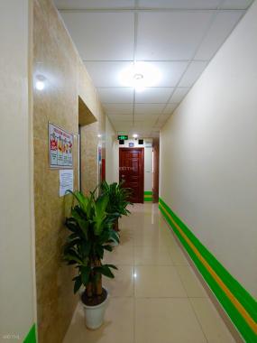 Cho thuê văn phòng Trần Thái Tông, Cầu Giấy. DT 35m2 full dịch vụ, giá chỉ từ 6.4 triệu/th
