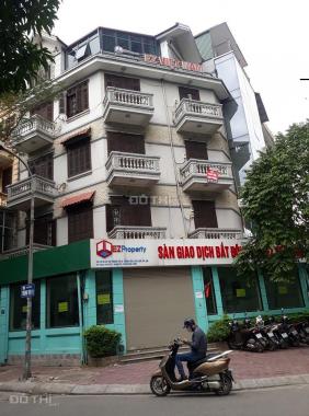 Cho thuê nhà mặt phố Nguyễn Chí Thanh, Đống Đa S: 150m2, 2 tầng, MT: 8m. LH 0977577759