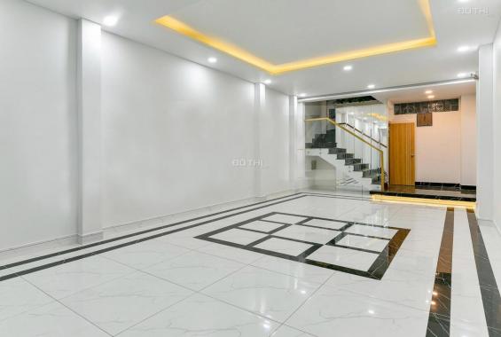Nhà mặt tiền Trần Phú, P4, Q5 DT: 4.7x12m, 4 lầu, 4PN đẹp, tiện KD. Giá thuê: 55tr/th