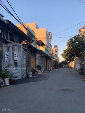 Bán nhà sổ hồng riêng đường Nguyễn Ảnh Thủ, phường Hiệp Thành, Quận 12, diện tích 4x16m